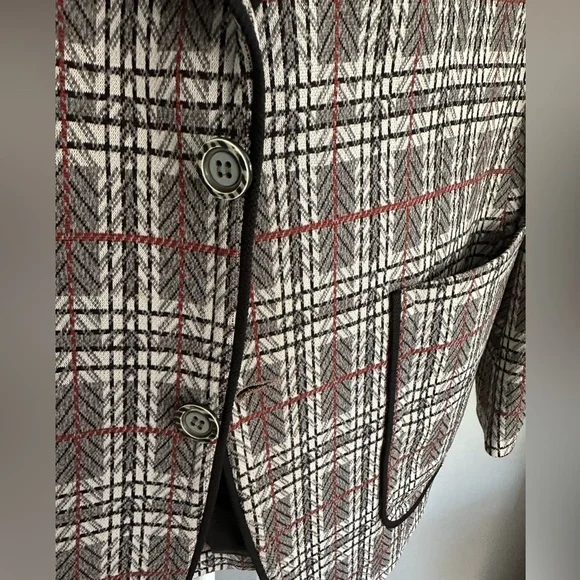 VTG Plaid Blazer, size medium - Picture 8 of 16
